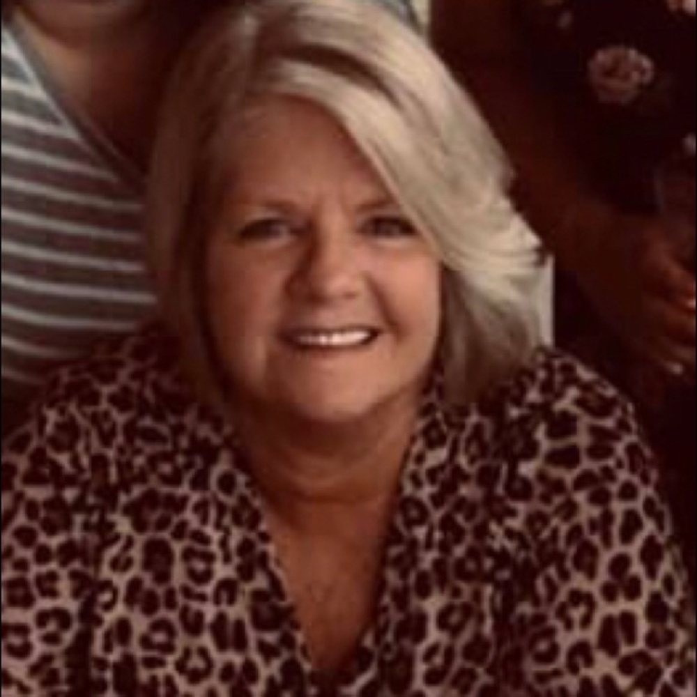 Meet your Posher, Debbie